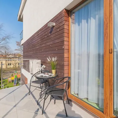 Mierzeja - Forest, Blisko Lasu, Bezplatny Meleks