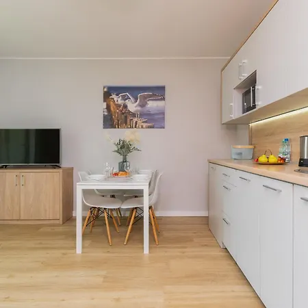 Mierzeja - Forest, Blisko Lasu, Bezplatny Meleks * ستيغنا