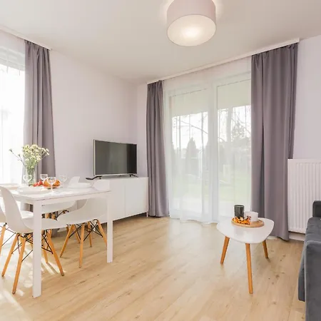 Mierzeja - Forest, Blisko Lasu, Bezplatny Meleks