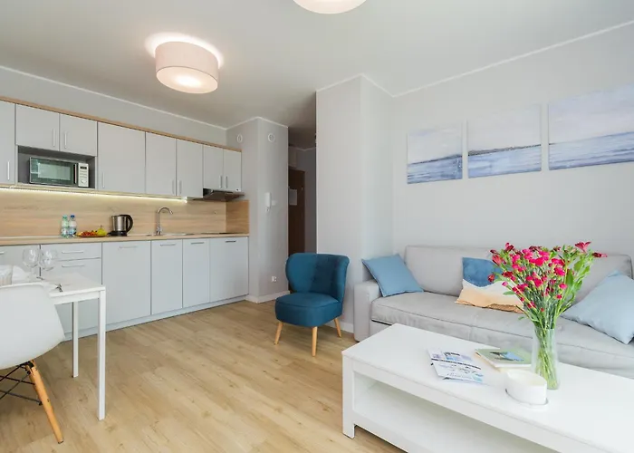 Mierzeja - Forest, Blisko Lasu, Bezplatny Meleks Stegna (Pomerania)